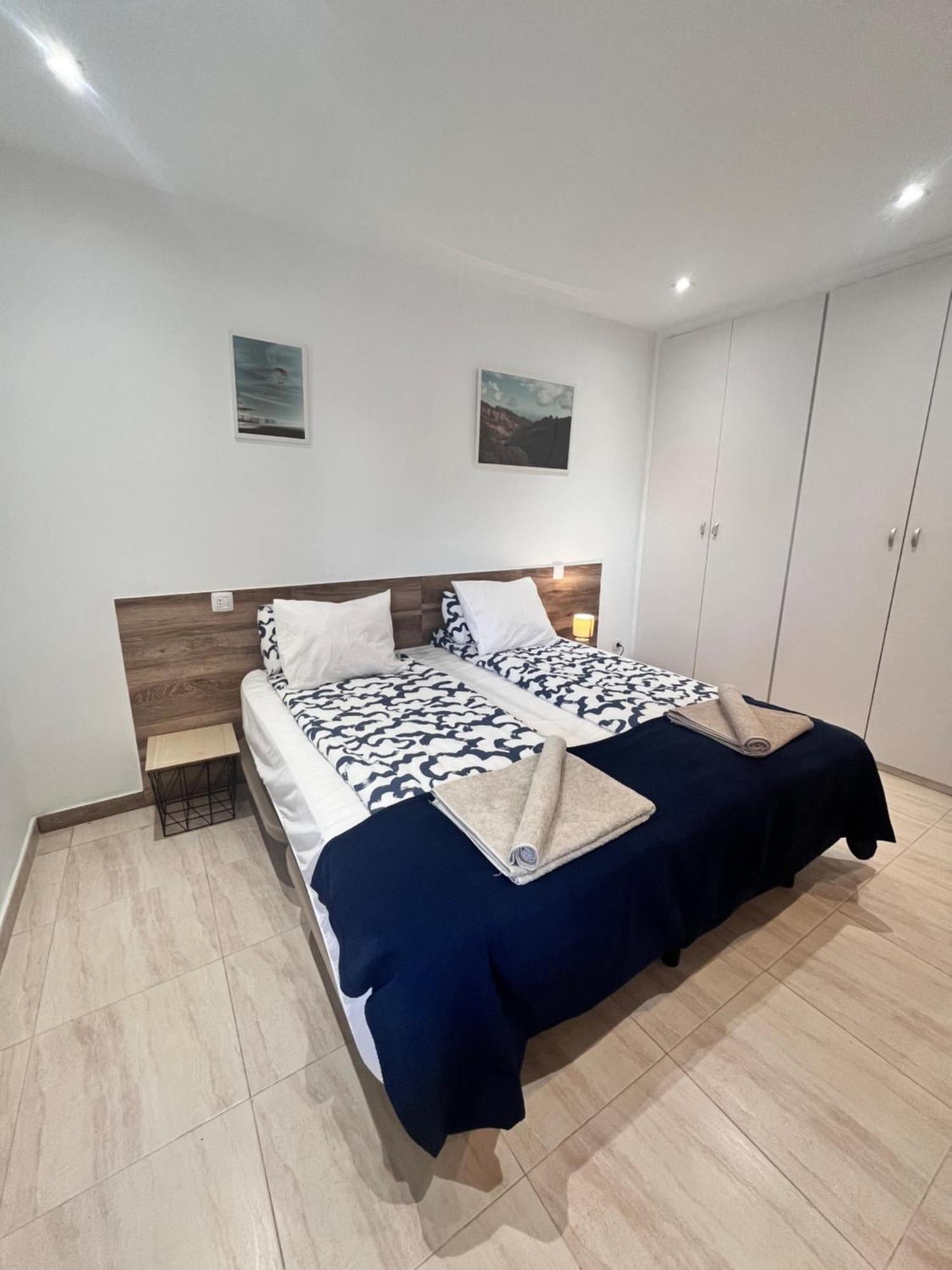 Sunshine Beach Apartments Адехе Екстер'єр фото