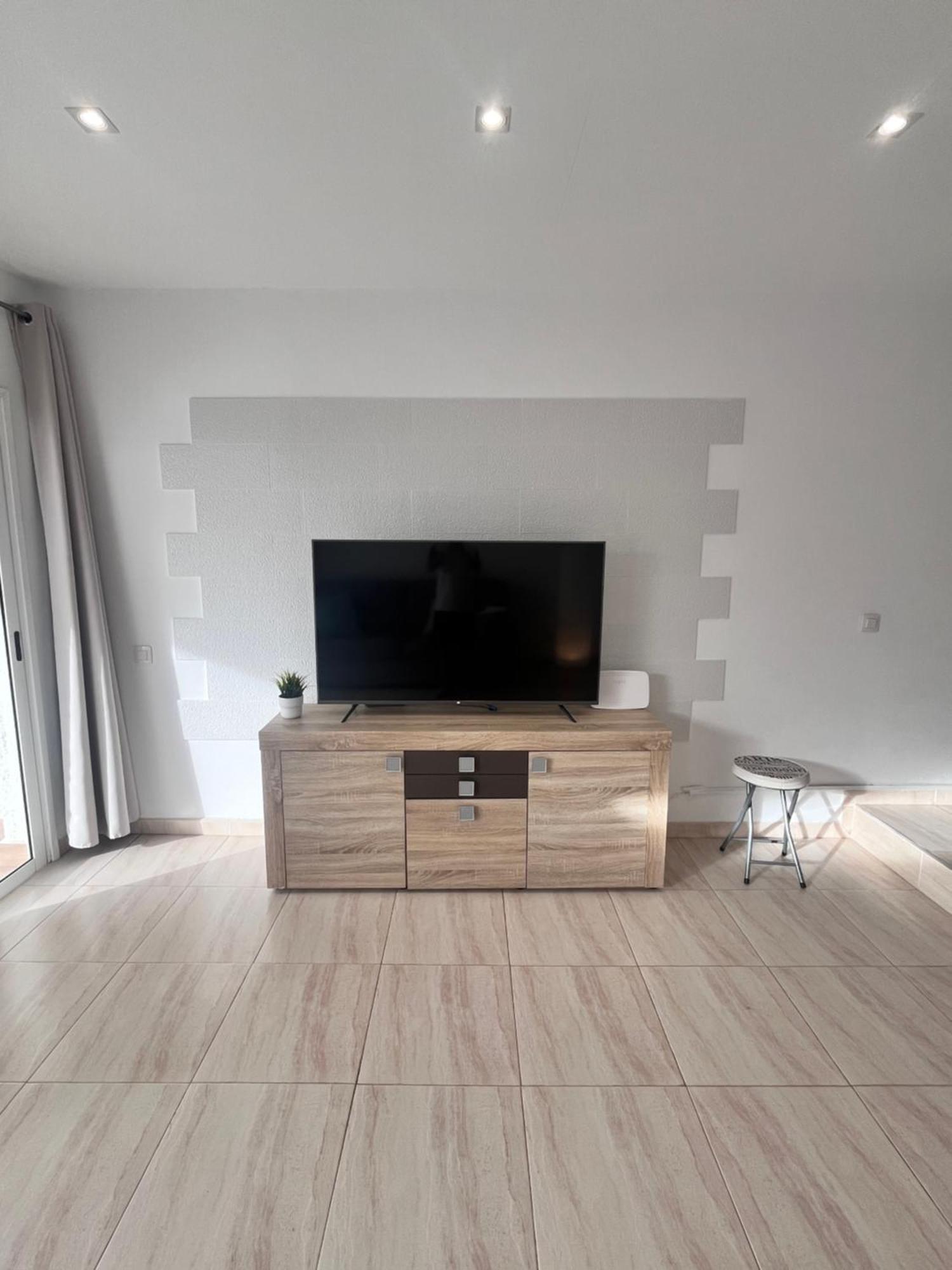 Sunshine Beach Apartments Адехе Екстер'єр фото